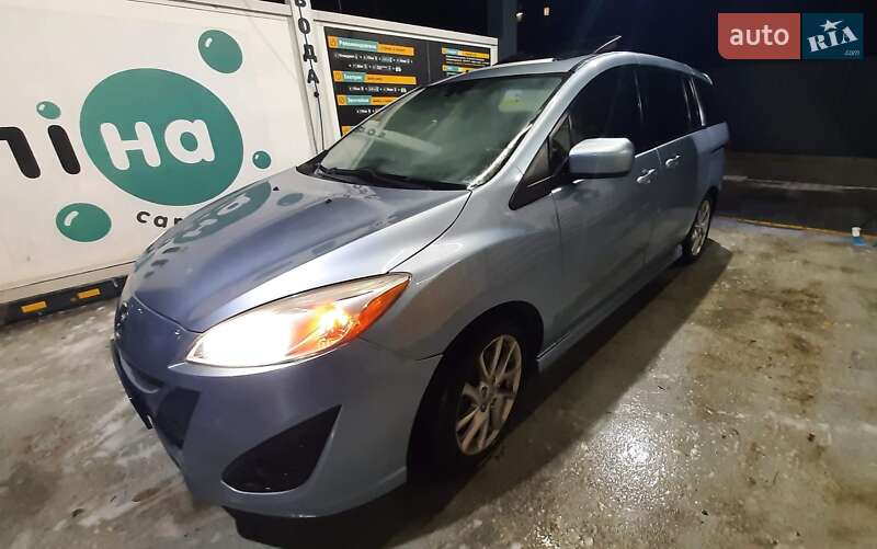 Минивэн Mazda 5 2011 в Киеве