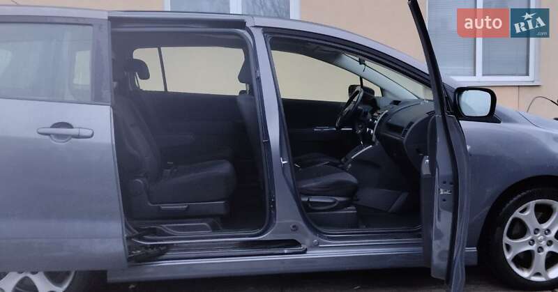 Минивэн Mazda 5 2010 в Переяславе