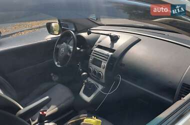 Мінівен Mazda 5 2005 в 