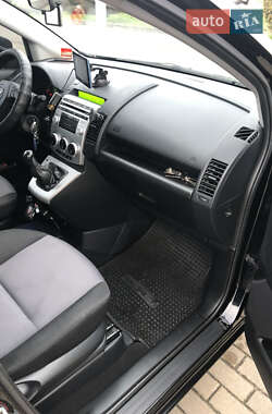Минивэн Mazda 5 2006 в 