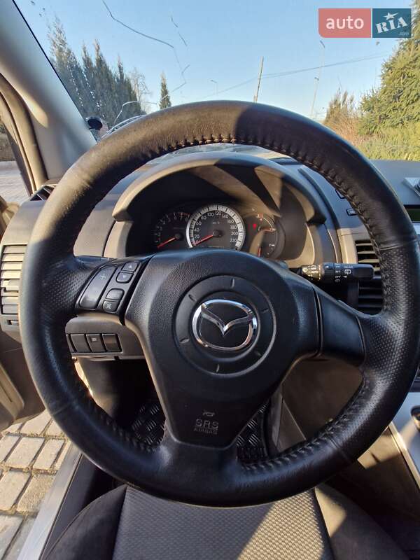 Минивэн Mazda 5 2006 в Ходорове