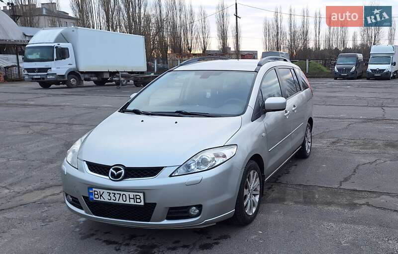 Минивэн Mazda 5 2007 в Вараше