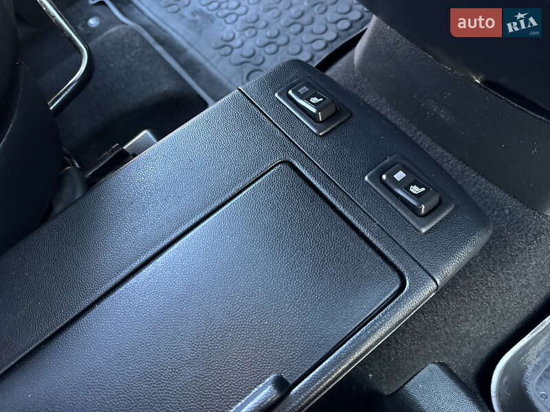 Минивэн Mazda 5 2007 в Дрогобыче