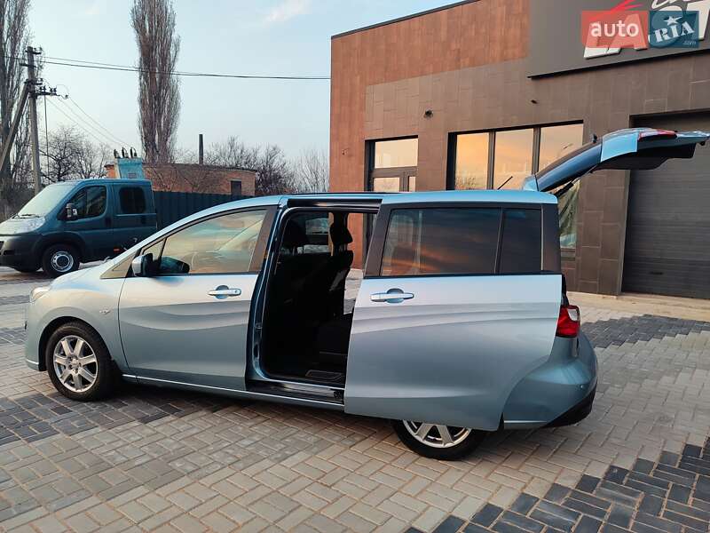 Минивэн Mazda 5 2010 в Гайвороне