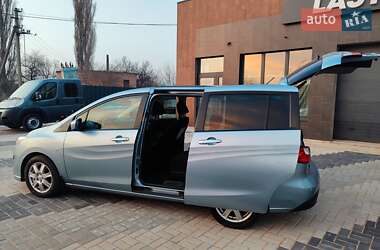 Минивэн Mazda 5 2010 в 
