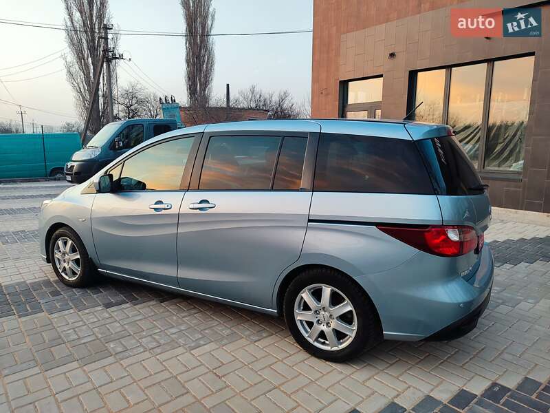 Минивэн Mazda 5 2010 в Гайвороне