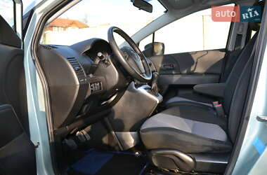 Минивэн Mazda 5 2007 в 