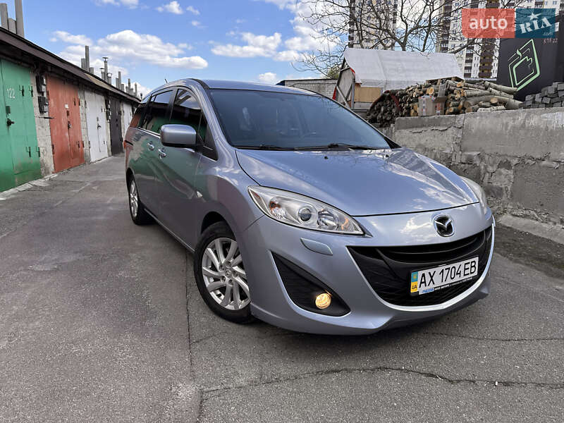 Минивэн Mazda 5 2012 в 
