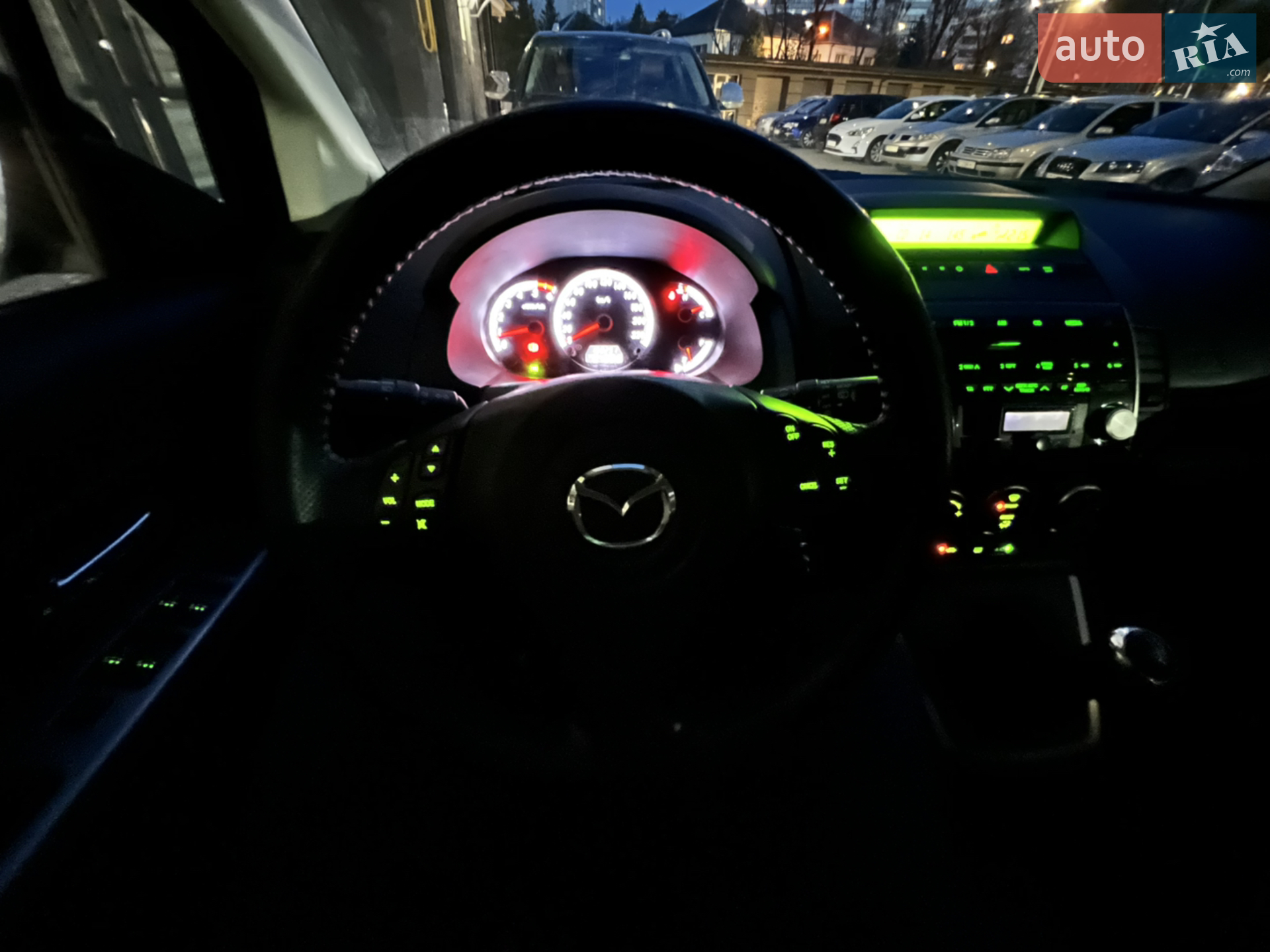 2010 Mazda 5 - мініатюра 12
