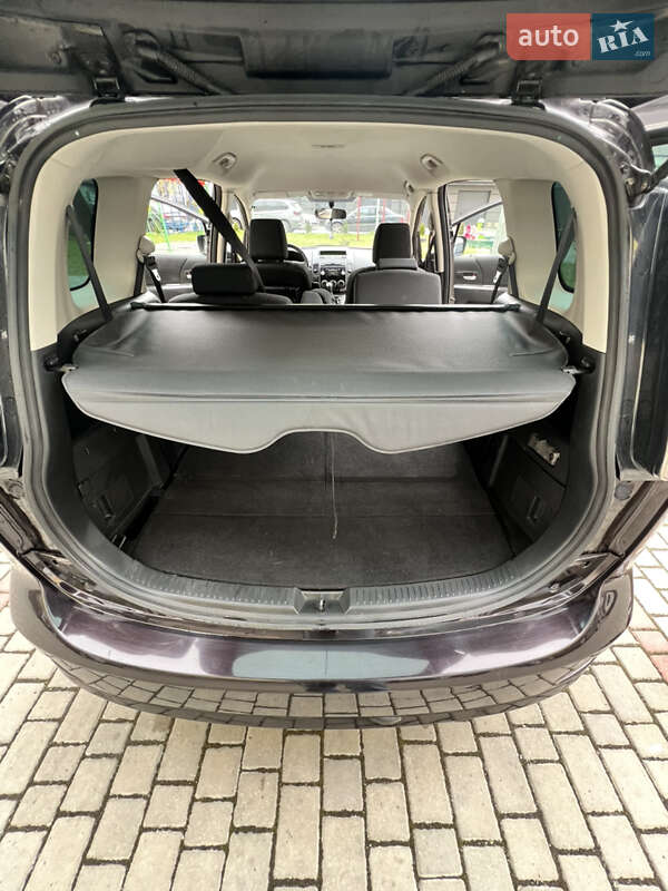 Минивэн Mazda 5 2010 в Ивано-Франковске