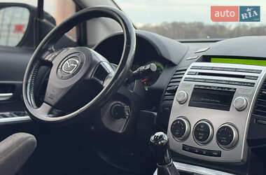 Минивэн Mazda 5 2006 в 