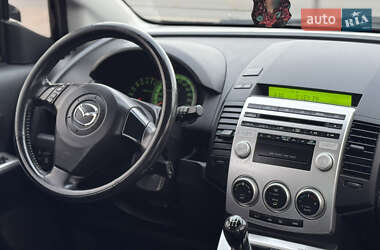 Минивэн Mazda 5 2006 в 
