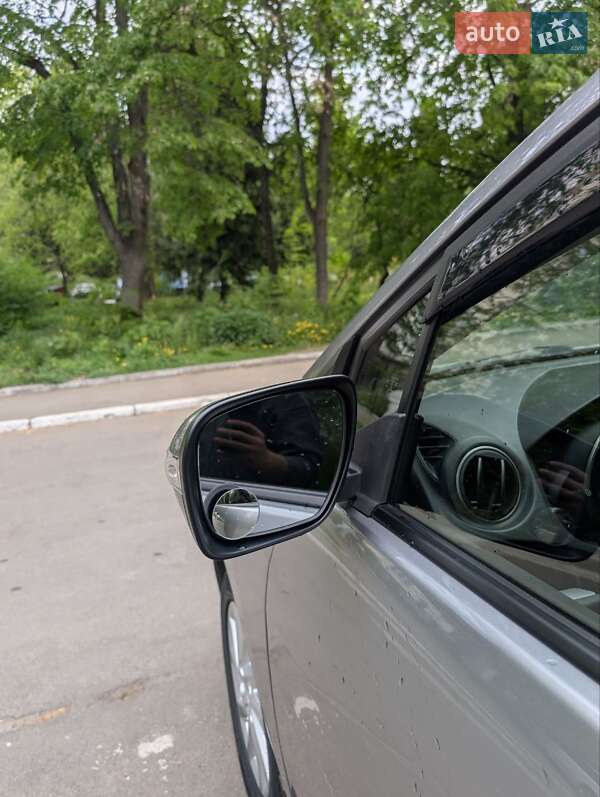 Минивэн Mazda 5 2013 в Ровно