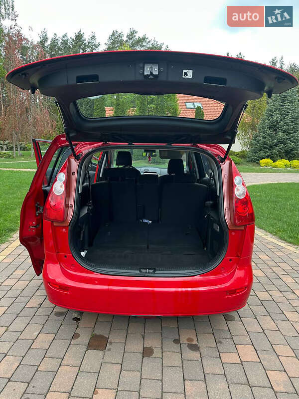 Мінівен Mazda 5 2005 в Володимирі