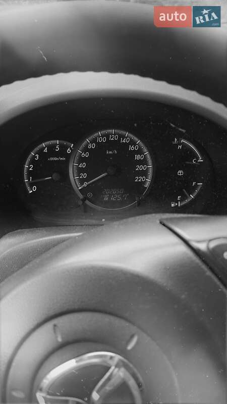 Минивэн Mazda 5 2010 в Глухове