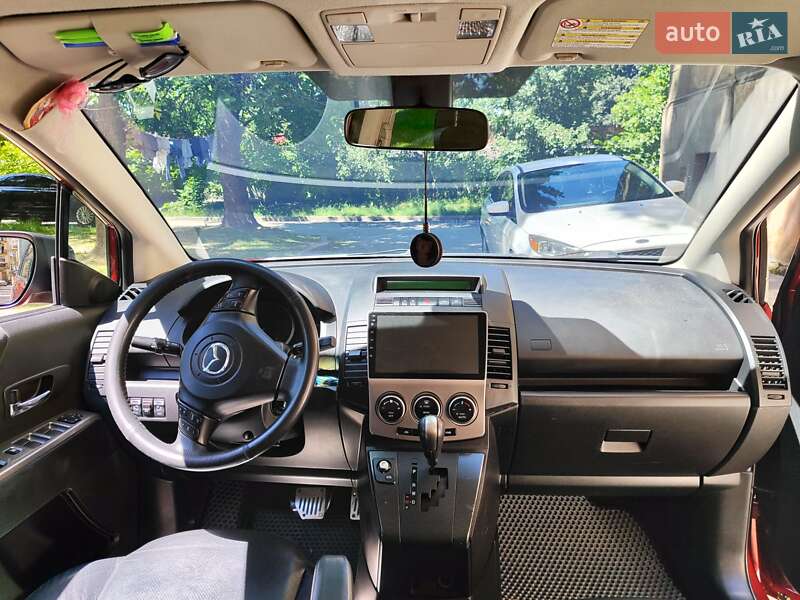 Мінівен Mazda 5 2008 в Львові