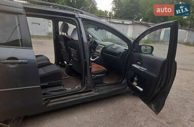 Минивэн Mazda 5 2006 в 