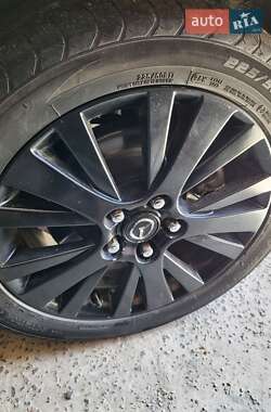 Минивэн Mazda 5 2009 в 