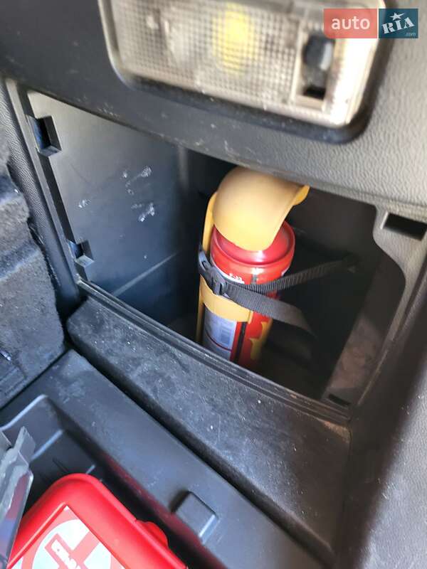 Мінівен Mazda 5 2009 в Золочеві фото 7 Мінівен Mazda 5 2009 в Золочеві