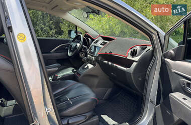 Минивэн Mazda 5 2012 в 
