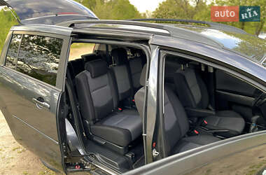 Минивэн Mazda 5 2006 в 