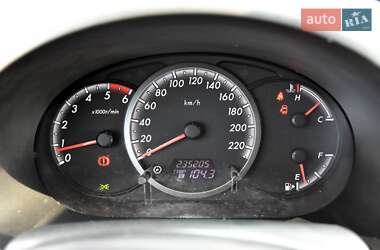 Минивэн Mazda 5 2010 в 