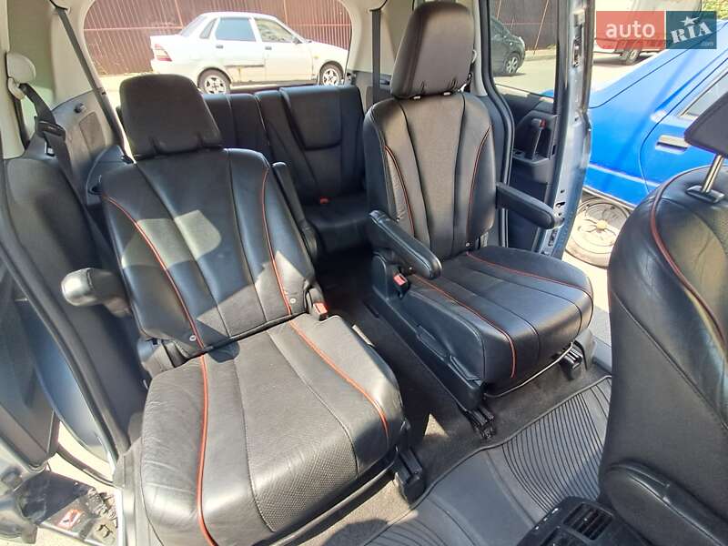 Минивэн Mazda 5 2011 в Киеве