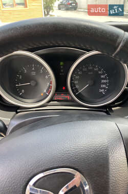 Минивэн Mazda 5 2012 в 
