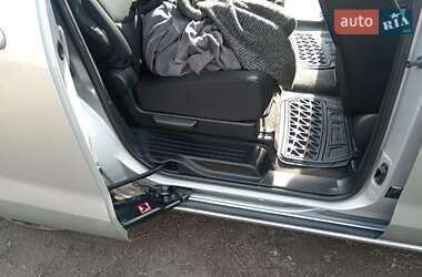 Минивэн Mazda 5 2010 в 