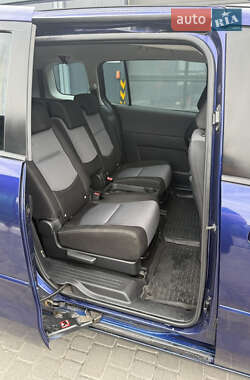 Минивэн Mazda 5 2005 в 
