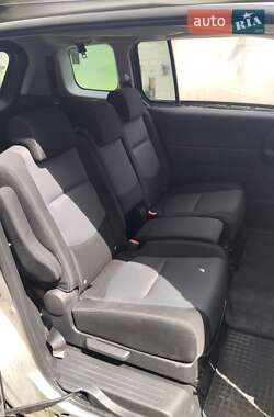 Минивэн Mazda 5 2006 в 