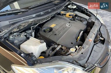Минивэн Mazda 5 2009 в 