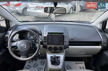 Минивэн Mazda 5 2005 в 