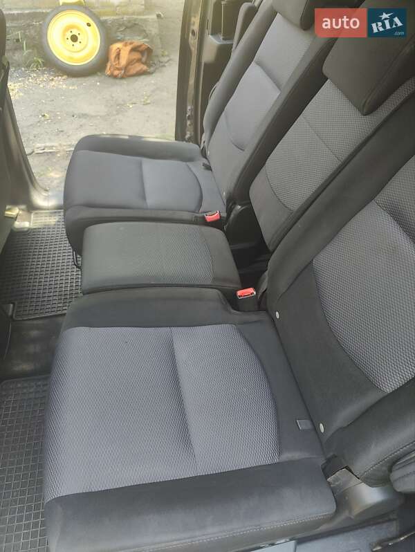 Мінівен Mazda 5 2007 в Дніпрі