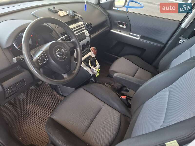 Минивэн Mazda 5 2006 в Николаеве