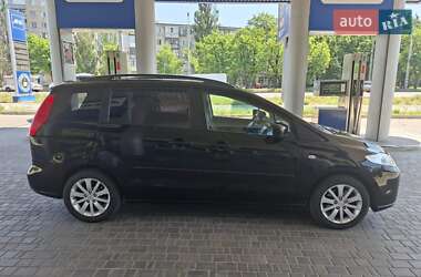 Минивэн Mazda 5 2006 в 