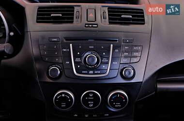 Минивэн Mazda 5 2012 в 