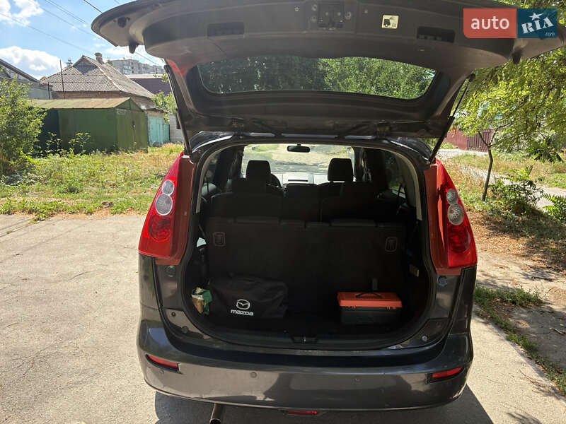 Минивэн Mazda 5 2006 в Днепре