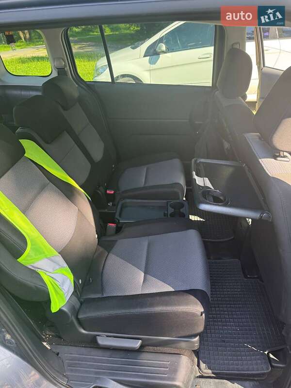 Минивэн Mazda 5 2007 в Коломые