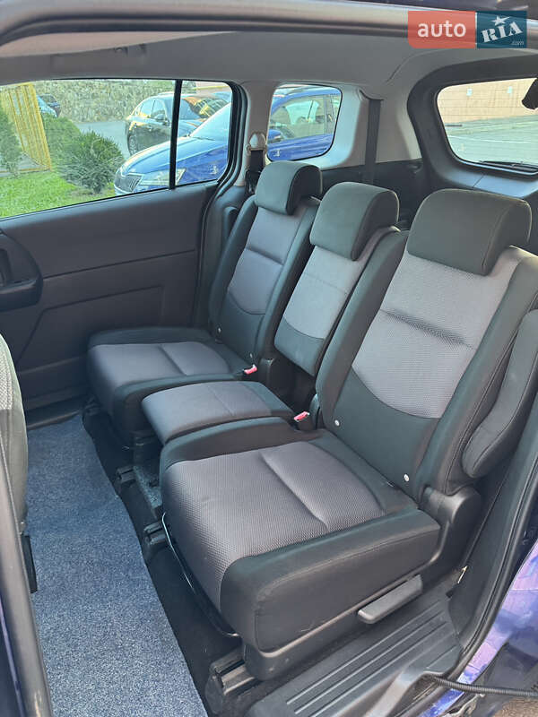 Мінівен Mazda 5 2006 в Рівному фото 15 Мінівен Mazda 5 2006 в Рівному