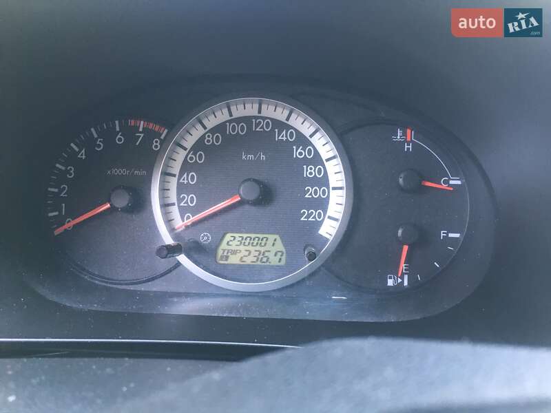 Минивэн Mazda 5 2005 в Житомире фото 5 Минивэн Mazda 5 2005 в Житомире