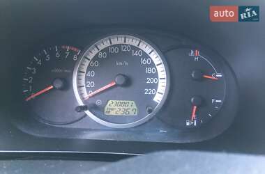 Минивэн Mazda 5 2005 в 
