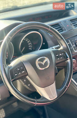Минивэн Mazda 5 2011 в 