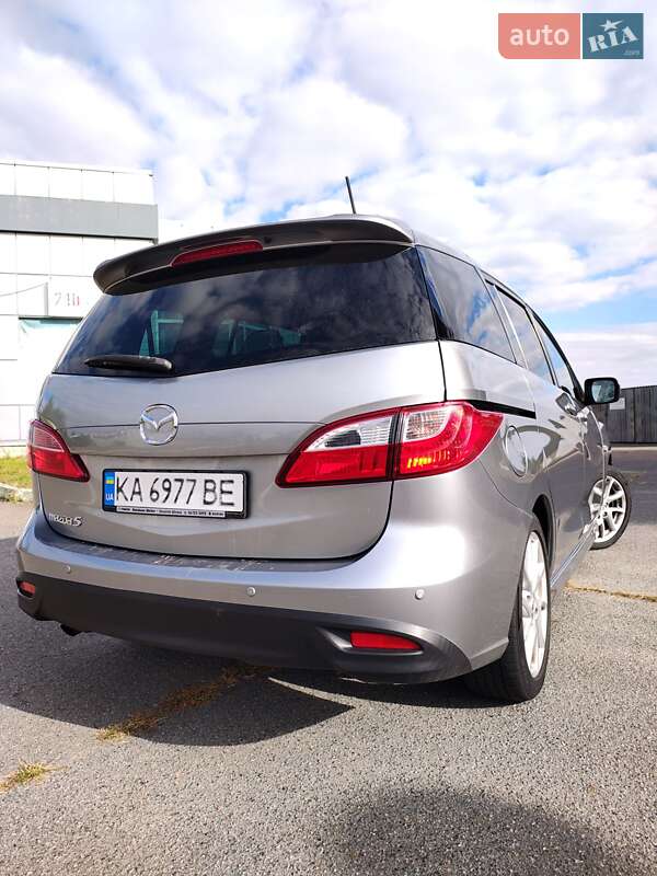 Минивэн Mazda 5 2010 в Киеве