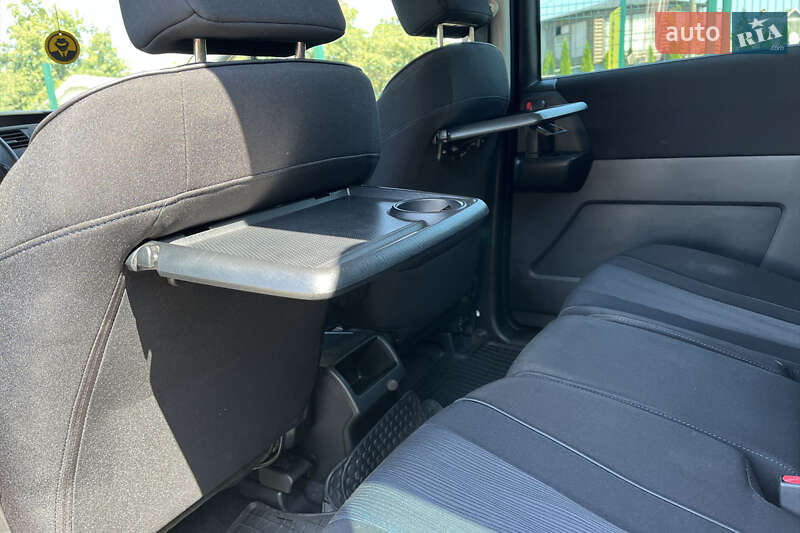 Мінівен Mazda 5 2012 в Коломиї