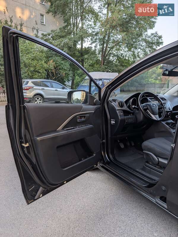 Мінівен Mazda 5 2012 в Чернігові