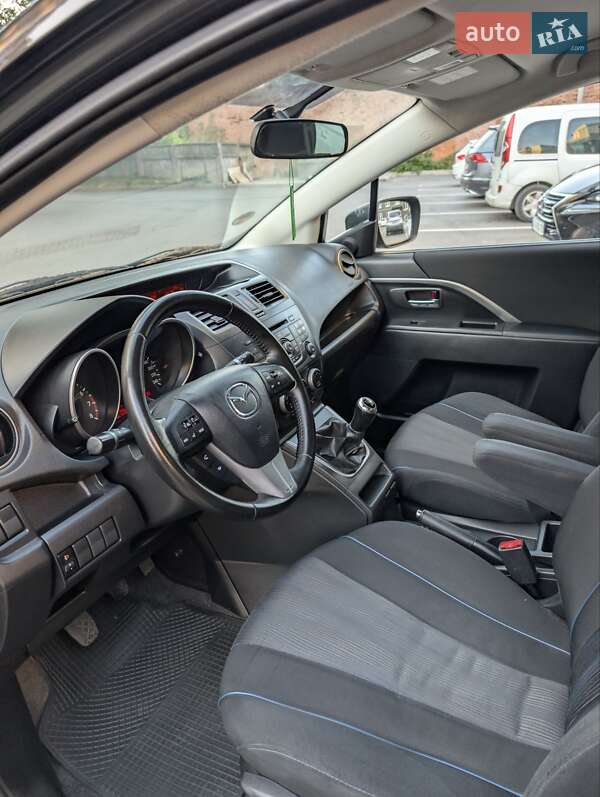 Мінівен Mazda 5 2012 в Чернігові