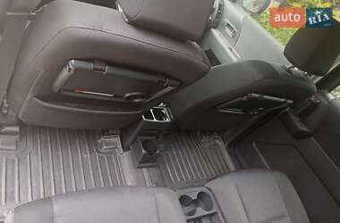 Мінівен Mazda 5 2009 в  фото 37 Мінівен Mazda 5 2009 в