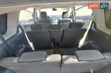 Минивэн Mazda 5 2006 в 