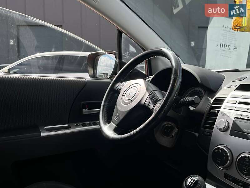 Минивэн Mazda 5 2006 в Львове